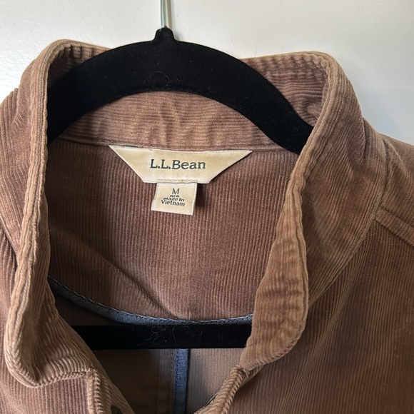 L.L. Bean ladies jacket size medium - Picture 2 of 7